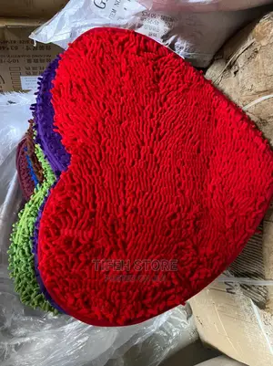 Love Shaggy Foot Mat