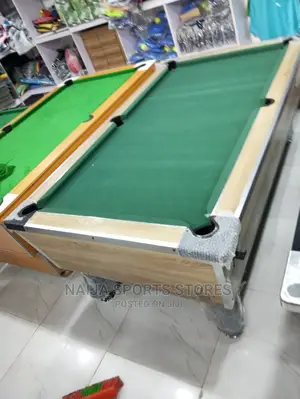 Land Coined Snooker Table