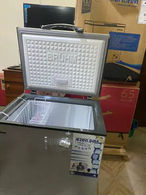 Brand New Bruhm Chest (Silver) 160 Liters