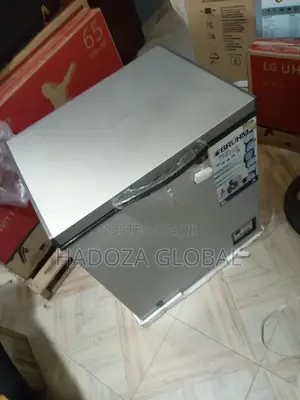 Bruhm Chest Freezer 160L With Power Indicator