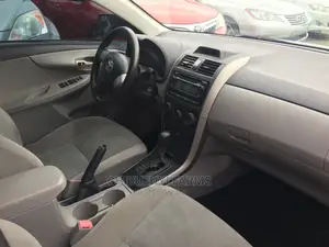 Toyota Corolla 2013 Silver