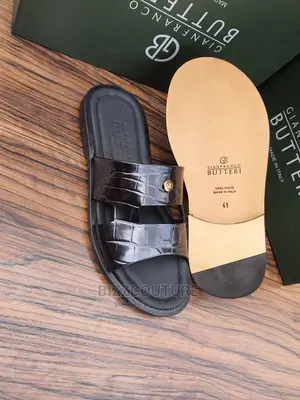 Original Italian GIANFRANCO BUTTERI Available Instore