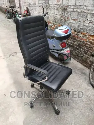 Executive Office Chair