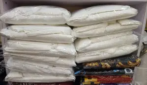 Quality White Bedsheets With 4 Pillowcase