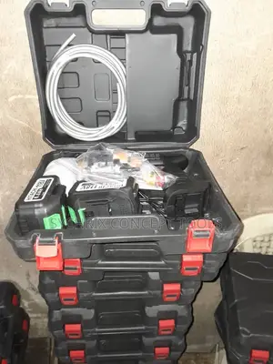 Hitachi Cordless Pressure Washer 18v
