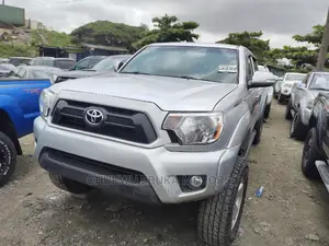 Toyota Tacoma Double Cab V6 Automatic 2012 Silver