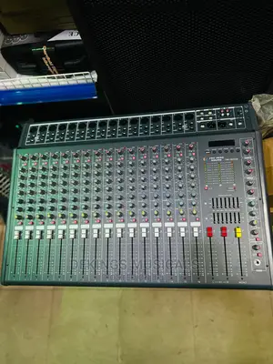Yamaha 16 Channel Powered Mixer Amplifier Slave & Equaliser