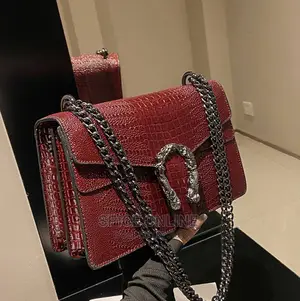 Vvip: Quality Ladies Chain Bag