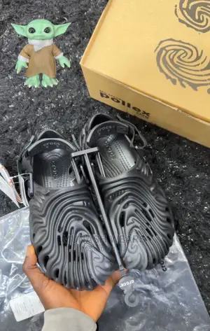 Crocs Classic Slip