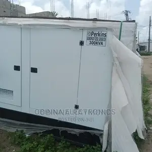 Brand New Perkins 300kva Soundproof DIESEL Silent Generator