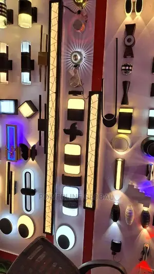 Wall Light for Homes/ Hotels/ Lounges/ Guesthouses