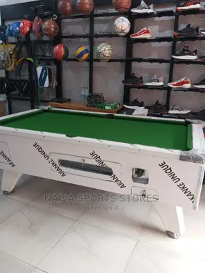 Sure Marble and Coin Snooker Table