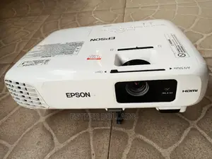 Clean Direct London Used Epson Projector for Lecture