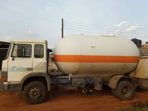 8 Tons Gas Truck for Sale