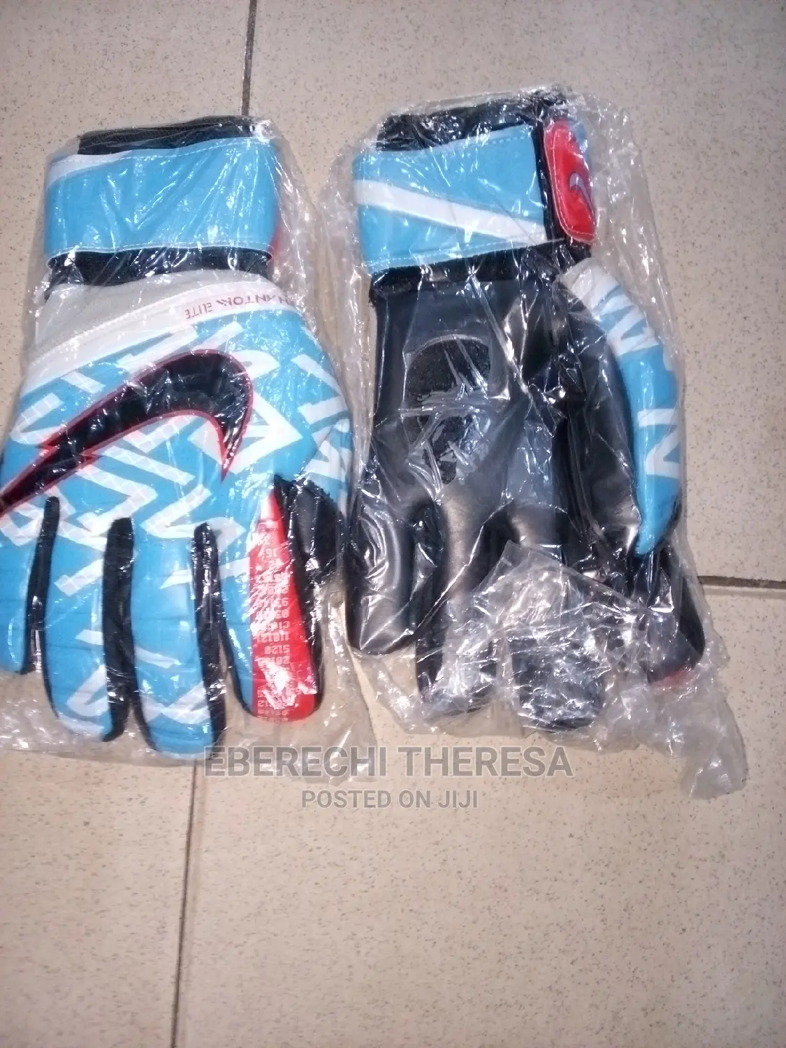 Nike Keeper's Gloves