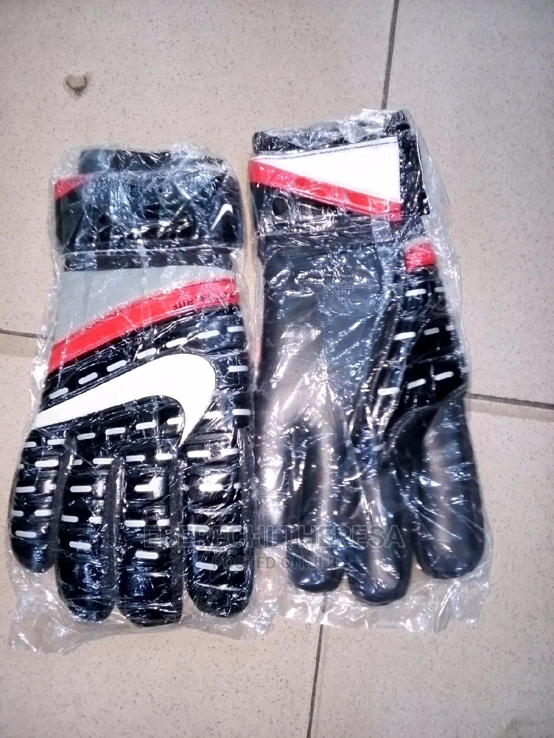 Nike Keeper's Gloves