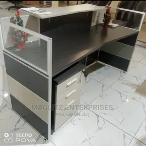 Quality Receptionist Desk