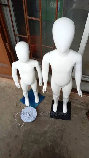 Unisex Glossy White Kiddies Dummy