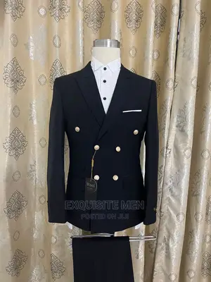 Exclusive Double Breasted Men Suit