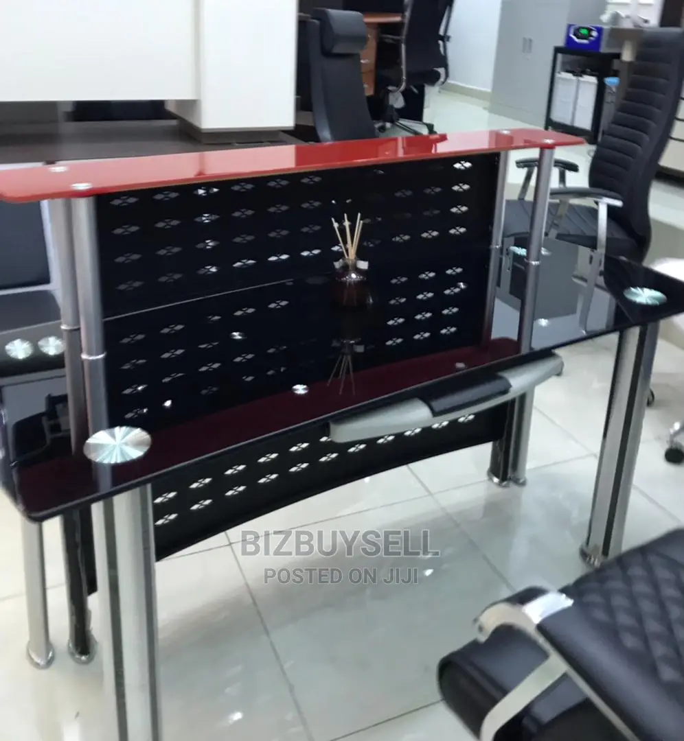 Reception Desk/Table