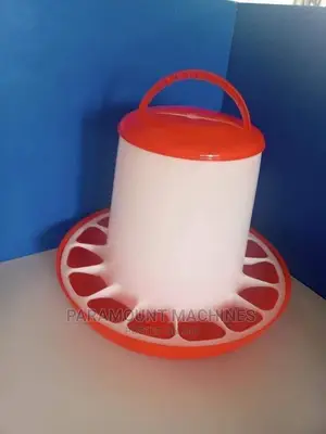 Chicken Feeder
