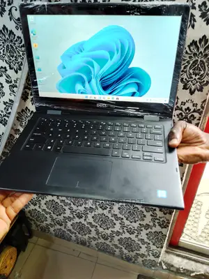 Laptop Dell Latitude 3390 8GB Intel Core i5 SSD 512GB
