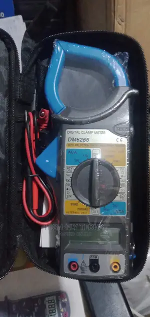DM6266 Digital Clamp Meter