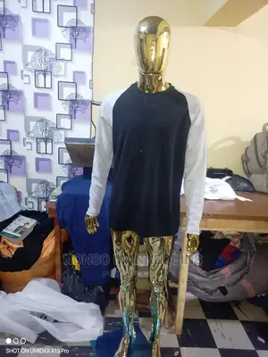 Male Faceless Gold Chrome Full Body Dummy
