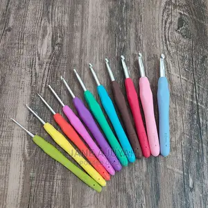 Plastic Handle Crochet Hook