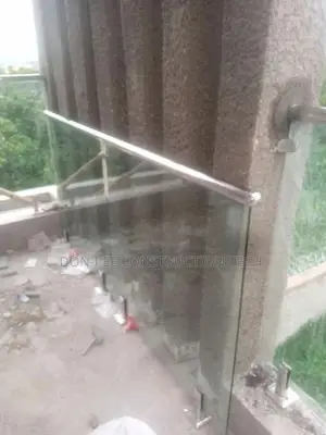 Frameless Glass Handrail
