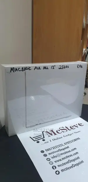 New Laptop Apple MacBook Air 2022 M2 8GB Apple M2 SSD 256GB