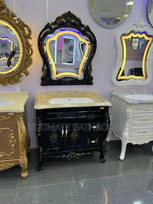 Black Royal Cabinet