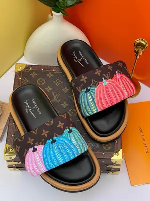 Original LOUIS VUITTON Leather Slides Available in Store