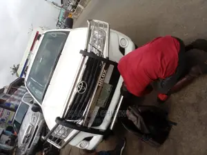 For Toyota Hiluxfront Bumper Grand