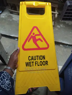 Light Weight Safety Caution - Wet Floor