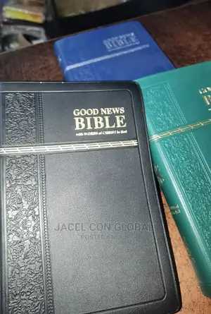 Good News Bible ( Leather Cover in Medium Size )