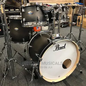 Pearl Decade Maple 5-pc. Shell Pack Cymbals Not