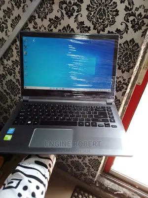 Laptop Acer Aspire V5-452pg 8GB Intel Core I7 HDD 1T