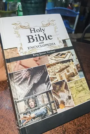 Holy Bible With Encyclopedia ( King James Version )