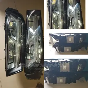 Head Light Audi Q7 2018