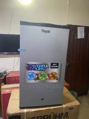 RBC-100 Royal 90L Egg Tray With Adjustable Shelves
