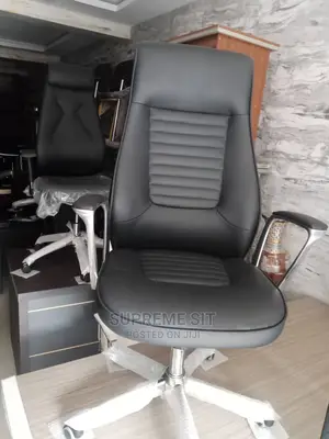 MD Executive Quality Office Chair