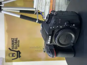 Nikon D7200 Camera Body