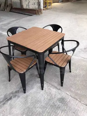 Outdoor Relaxation Chairs and Table