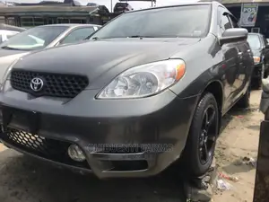 Toyota Matrix 2004 Gray