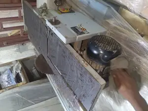 Electric Miter Saw Machine