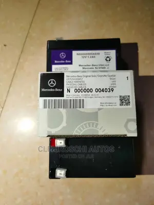 High Quality Certified Auxiliary Battery for Mercedes Benz