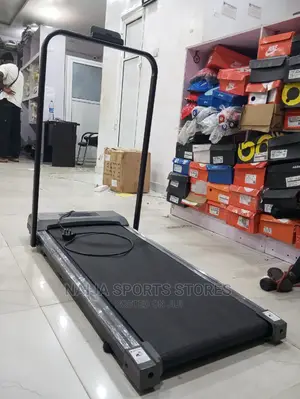 Supermax Graded Platform Treadmill