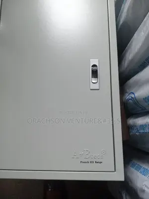 Distribution Board Center's 3phase