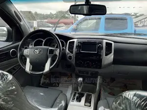 Toyota Tacoma 2013 Brown